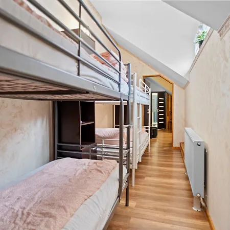 Luxurious With Lush Garden And Huge Terrace Near Herastrau Park *