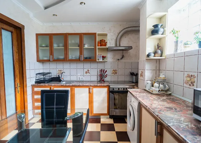 Lejlighed Luxurious With Huge Garden, Terrace & Outdoor Space *